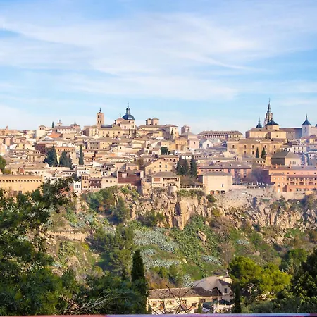 Cigarral Valdecolomba, Cerca Del Casco Historico Villa